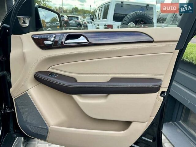 Черный Мерседес ГЛС-Класс, объемом двигателя 3 л и пробегом 133 тыс. км за 42900 $, фото 51 на Automoto.ua