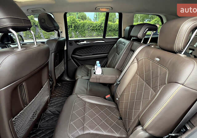 Чорний Мерседес ГЛС-Класс, об'ємом двигуна 2.99 л та пробігом 205 тис. км за 37999 $, фото 12 на Automoto.ua