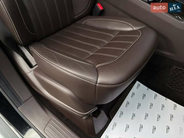 Чорний Мерседес ГЛС-Класс, об'ємом двигуна 3 л та пробігом 213 тис. км за 40999 $, фото 77 на Automoto.ua