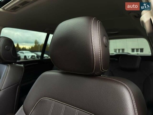 Чорний Мерседес ГЛС-Класс, об'ємом двигуна 3 л та пробігом 213 тис. км за 40999 $, фото 35 на Automoto.ua