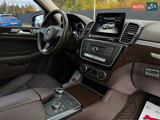 Чорний Мерседес ГЛС-Класс, об'ємом двигуна 3 л та пробігом 213 тис. км за 40999 $, фото 81 на Automoto.ua