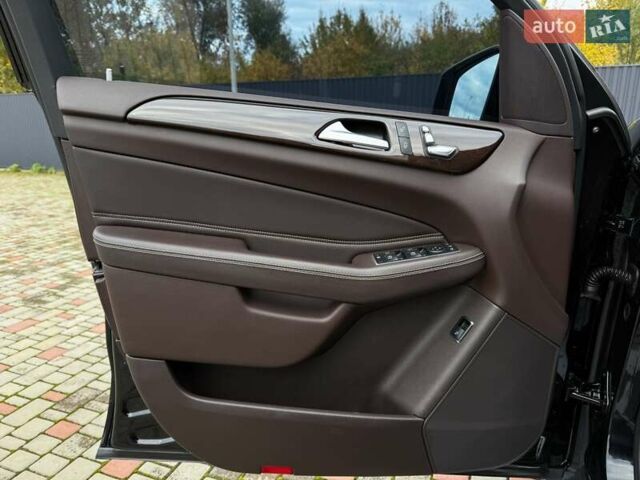Чорний Мерседес ГЛС-Класс, об'ємом двигуна 3 л та пробігом 213 тис. км за 40999 $, фото 30 на Automoto.ua