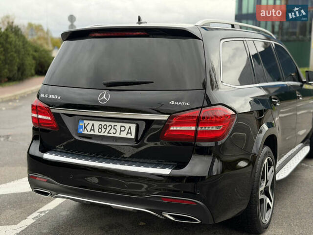 Мерседес ГЛС-Класс 2017 в Киеве на Automoto.ua Черный Мерседес ГЛС-Класс, объемом двигателя 2.99 л и пробегом 195 тыс. км за 34500 $, фото 11 на Automoto.ua