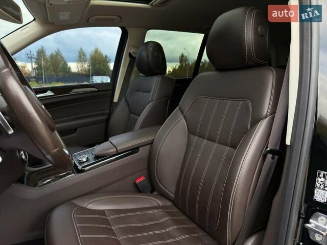 Чорний Мерседес ГЛС-Класс, об'ємом двигуна 3 л та пробігом 213 тис. км за 40999 $, фото 34 на Automoto.ua