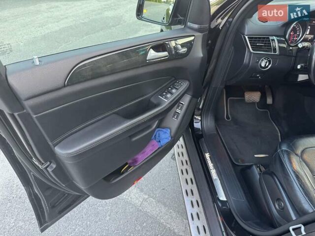 Черный Мерседес ГЛС-Класс, объемом двигателя 2.99 л и пробегом 267 тыс. км за 45500 $, фото 41 на Automoto.ua