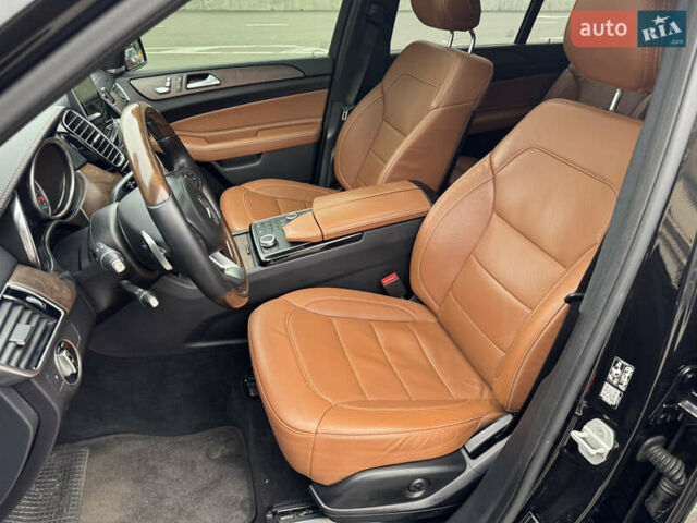 Черный Мерседес ГЛС-Класс, объемом двигателя 2.99 л и пробегом 131 тыс. км за 49500 $, фото 19 на Automoto.ua