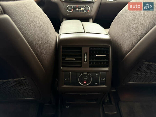 Мерседес ГЛС-Класс 2017 в Киеве на Automoto.ua Черный Мерседес ГЛС-Класс, объемом двигателя 2.99 л и пробегом 195 тыс. км за 34500 $, фото 26 на Automoto.ua