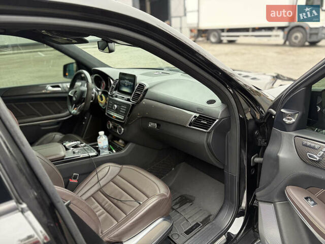 Черный Мерседес ГЛС-Класс, объемом двигателя 5.46 л и пробегом 117 тыс. км за 51555 $, фото 10 на Automoto.ua