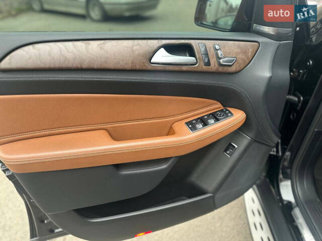 Черный Мерседес ГЛС-Класс, объемом двигателя 3 л и пробегом 125 тыс. км за 45700 $, фото 8 на Automoto.ua