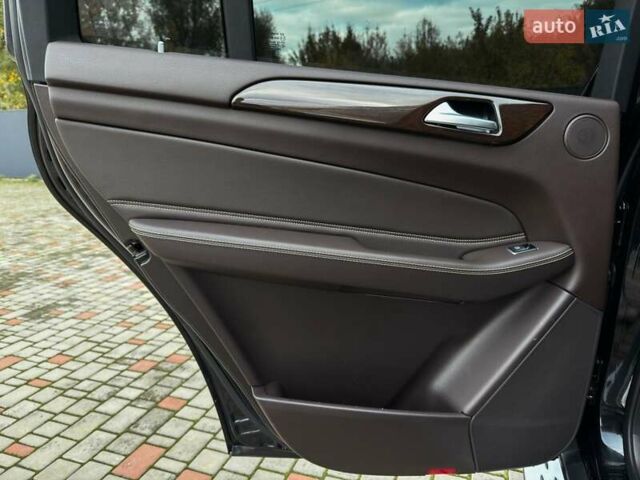 Чорний Мерседес ГЛС-Класс, об'ємом двигуна 3 л та пробігом 213 тис. км за 40999 $, фото 54 на Automoto.ua