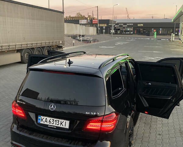 Черный Мерседес ГЛС-Класс, объемом двигателя 5.46 л и пробегом 108 тыс. км за 39999 $, фото 7 на Automoto.ua