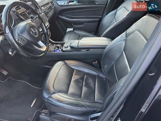 Черный Мерседес ГЛС-Класс, объемом двигателя 2.99 л и пробегом 267 тыс. км за 45500 $, фото 38 на Automoto.ua