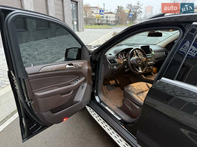 Чорний Мерседес ГЛС-Класс, об'ємом двигуна 2.99 л та пробігом 105 тис. км за 50000 $, фото 7 на Automoto.ua
