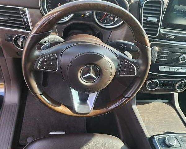 Черный Мерседес ГЛС-Класс, объемом двигателя 2.99 л и пробегом 169 тыс. км за 46005 $, фото 10 на Automoto.ua