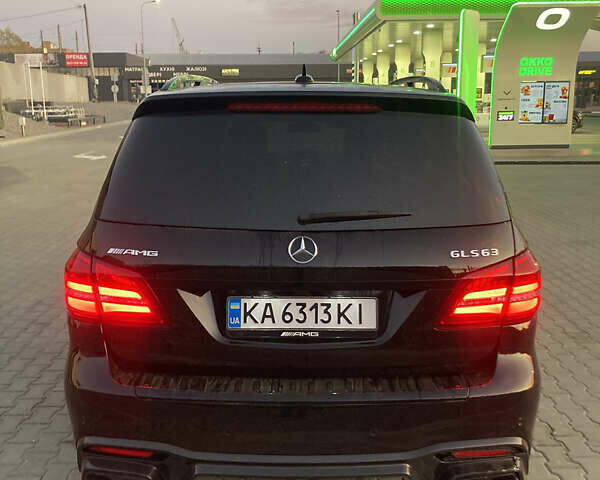 Черный Мерседес ГЛС-Класс, объемом двигателя 5.46 л и пробегом 108 тыс. км за 39999 $, фото 1 на Automoto.ua