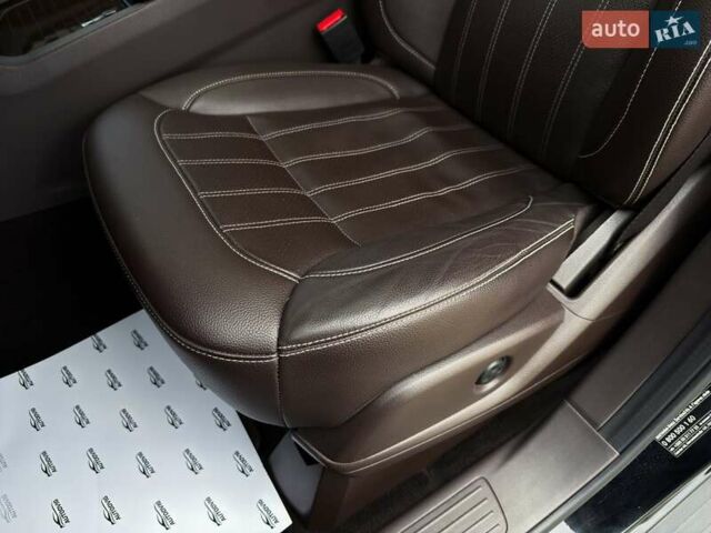 Чорний Мерседес ГЛС-Класс, об'ємом двигуна 3 л та пробігом 213 тис. км за 40999 $, фото 37 на Automoto.ua