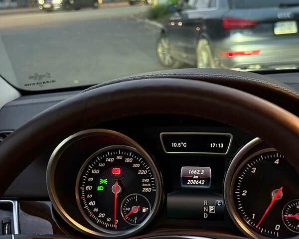 Мерседес ГЛС-Класс 2017 у Ужгороді на Automoto.ua Чорний Мерседес ГЛС-Класс, об'ємом двигуна 2.99 л та пробігом 209 тис. км за 35800 $, фото 2 на Automoto.ua