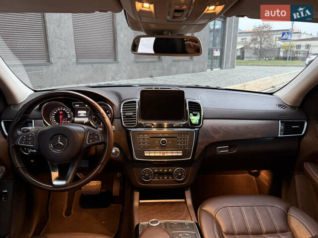 Чорний Мерседес ГЛС-Класс, об'ємом двигуна 2.99 л та пробігом 105 тис. км за 50000 $, фото 12 на Automoto.ua