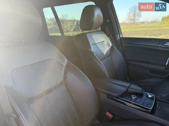 Черный Мерседес ГЛС-Класс, объемом двигателя 2.99 л и пробегом 225 тыс. км за 39900 $, фото 14 на Automoto.ua