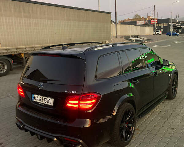 Чорний Мерседес ГЛС-Класс, об'ємом двигуна 5.46 л та пробігом 107 тис. км за 33999 $, фото 7 на Automoto.ua