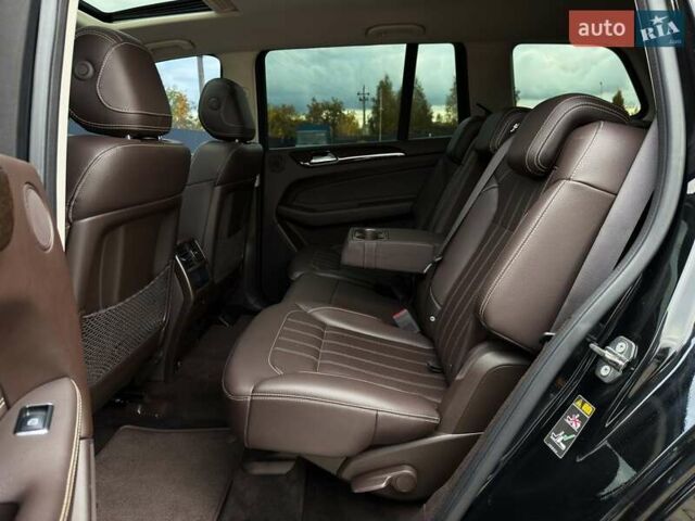Чорний Мерседес ГЛС-Класс, об'ємом двигуна 3 л та пробігом 213 тис. км за 40999 $, фото 55 на Automoto.ua