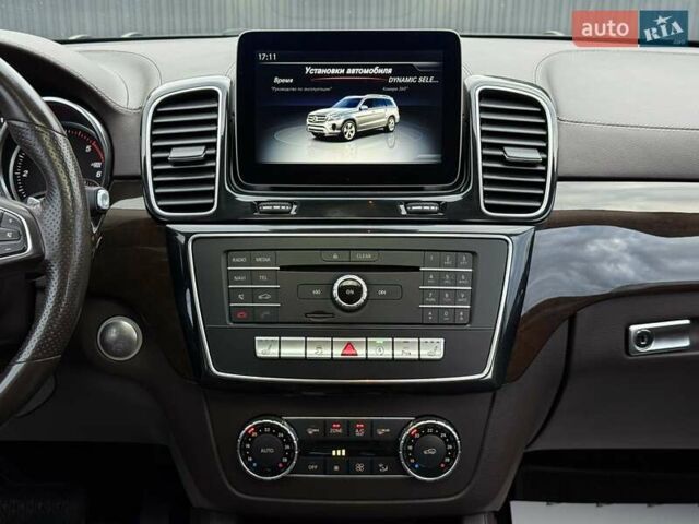 Чорний Мерседес ГЛС-Класс, об'ємом двигуна 3 л та пробігом 213 тис. км за 40999 $, фото 45 на Automoto.ua