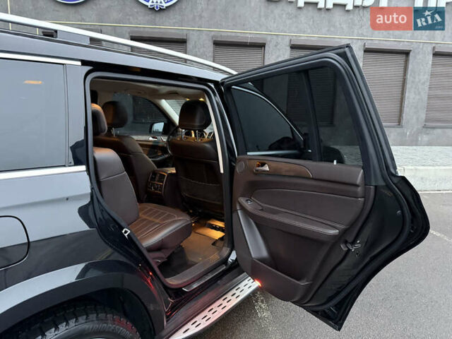Чорний Мерседес ГЛС-Класс, об'ємом двигуна 2.99 л та пробігом 105 тис. км за 50000 $, фото 29 на Automoto.ua