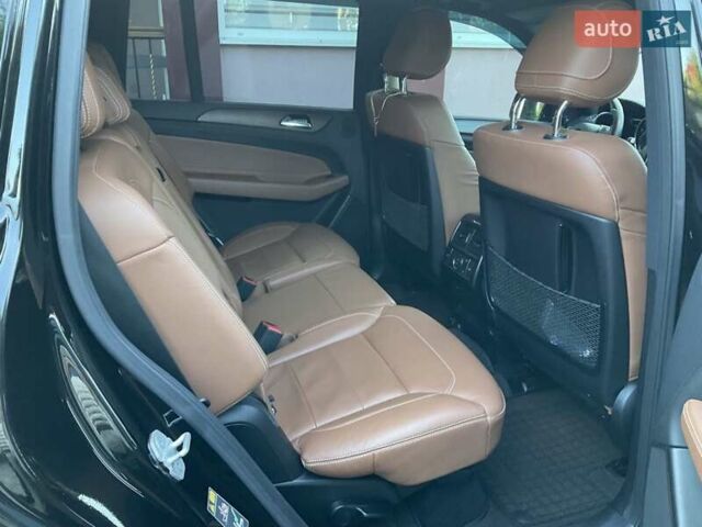 Черный Мерседес ГЛС-Класс, объемом двигателя 2.99 л и пробегом 120 тыс. км за 48500 $, фото 3 на Automoto.ua