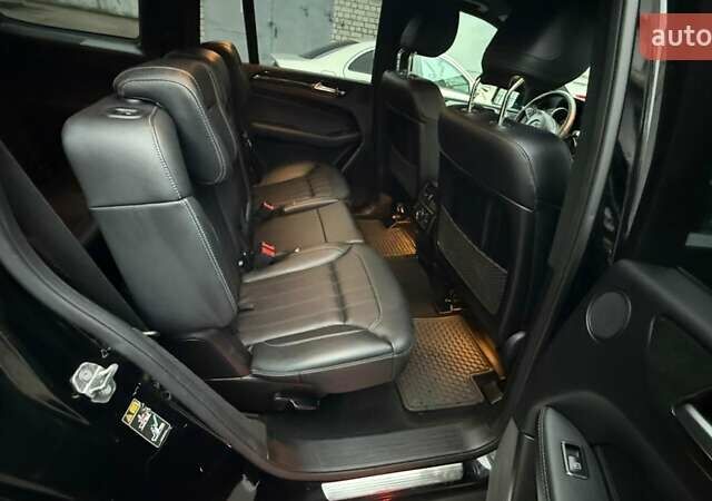 Черный Мерседес ГЛС-Класс, объемом двигателя 3 л и пробегом 235 тыс. км за 29000 $, фото 12 на Automoto.ua