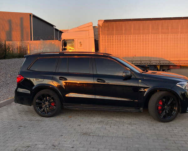 Чорний Мерседес ГЛС-Класс, об'ємом двигуна 5.46 л та пробігом 107 тис. км за 33999 $, фото 2 на Automoto.ua