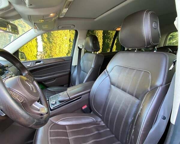 Черный Мерседес ГЛС-Класс, объемом двигателя 2.99 л и пробегом 271 тыс. км за 42000 $, фото 7 на Automoto.ua