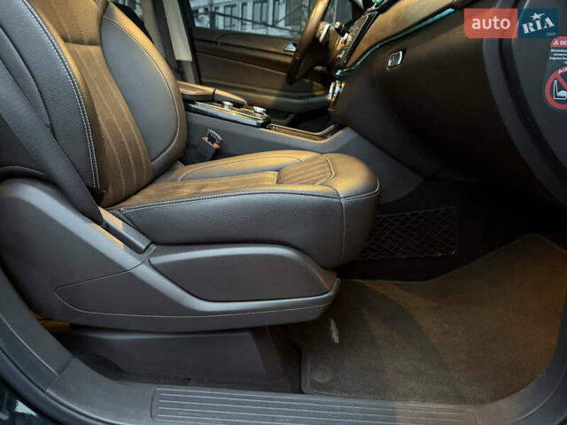 Чорний Мерседес ГЛС-Класс, об'ємом двигуна 2.99 л та пробігом 105 тис. км за 50000 $, фото 26 на Automoto.ua