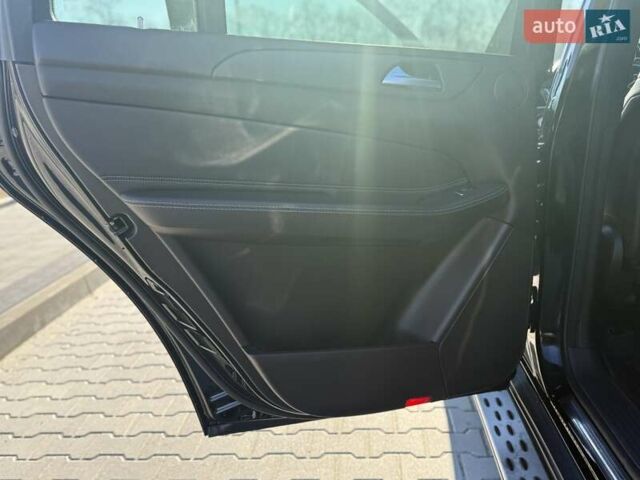 Черный Мерседес ГЛС-Класс, объемом двигателя 2.99 л и пробегом 225 тыс. км за 39900 $, фото 24 на Automoto.ua