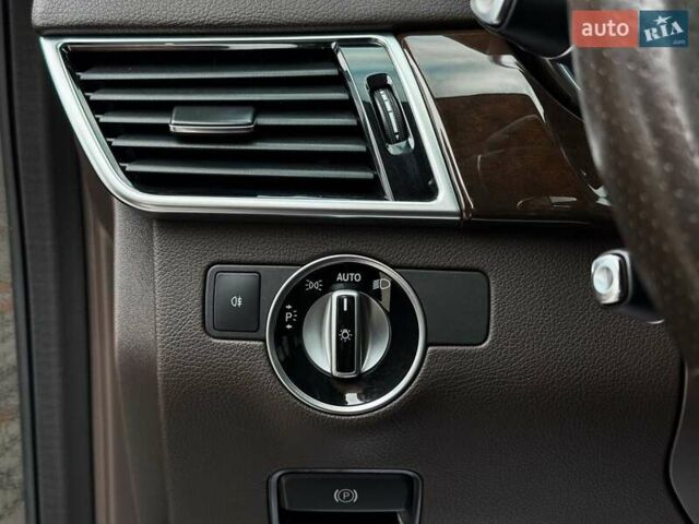 Чорний Мерседес ГЛС-Класс, об'ємом двигуна 3 л та пробігом 213 тис. км за 40999 $, фото 40 на Automoto.ua