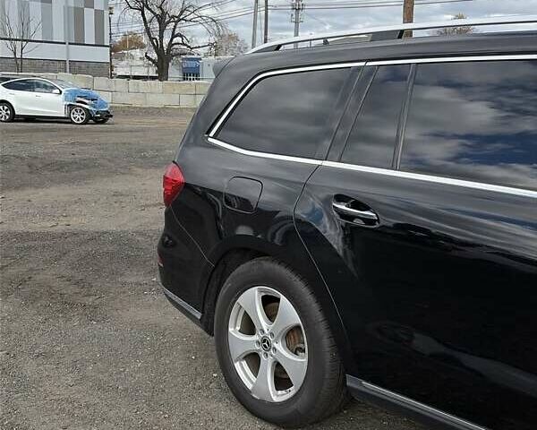 Черный Мерседес ГЛС-Класс, объемом двигателя 3 л и пробегом 255 тыс. км за 25000 $, фото 8 на Automoto.ua