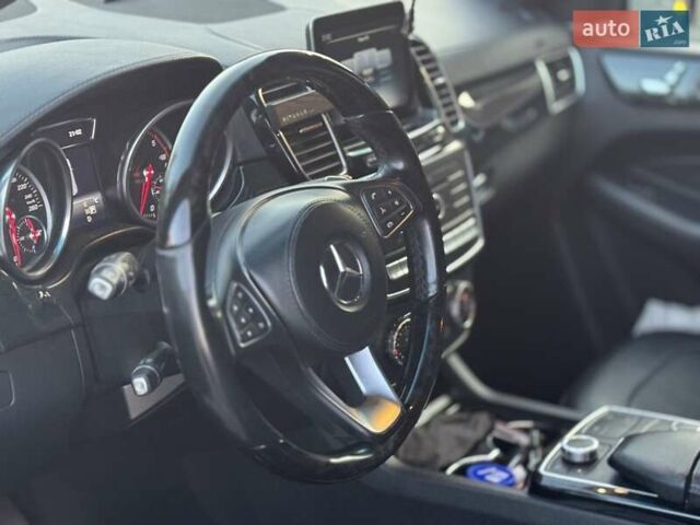 Черный Мерседес ГЛС-Класс, объемом двигателя 2.99 л и пробегом 267 тыс. км за 45500 $, фото 35 на Automoto.ua