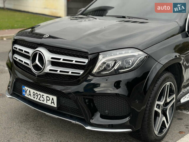 Мерседес ГЛС-Класс 2017 в Киеве на Automoto.ua Черный Мерседес ГЛС-Класс, объемом двигателя 2.99 л и пробегом 195 тыс. км за 34500 $, фото 6 на Automoto.ua