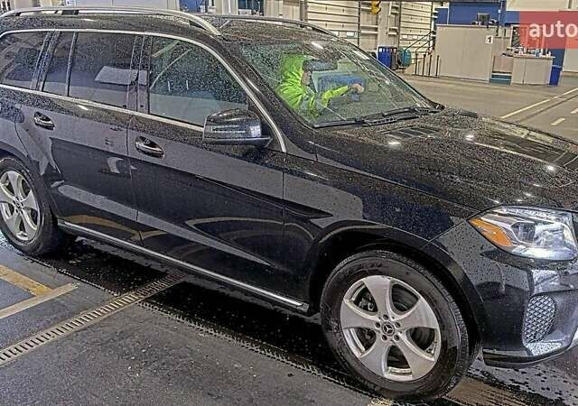 Черный Мерседес ГЛС-Класс, объемом двигателя 3 л и пробегом 255 тыс. км за 25000 $, фото 15 на Automoto.ua