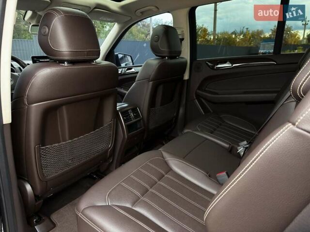 Чорний Мерседес ГЛС-Класс, об'ємом двигуна 3 л та пробігом 213 тис. км за 40999 $, фото 59 на Automoto.ua
