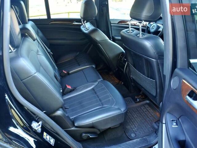 Черный Мерседес ГЛС-Класс, объемом двигателя 3 л и пробегом 77 тыс. км за 29999 $, фото 28 на Automoto.ua