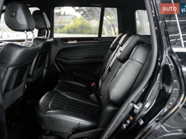 Мерседес ГЛС-Класс 2018 у Львові на Automoto.ua Чорний Мерседес ГЛС-Класс, об'ємом двигуна 3 л та пробігом 150 тис. км за 39500 $, фото 19 на Automoto.ua