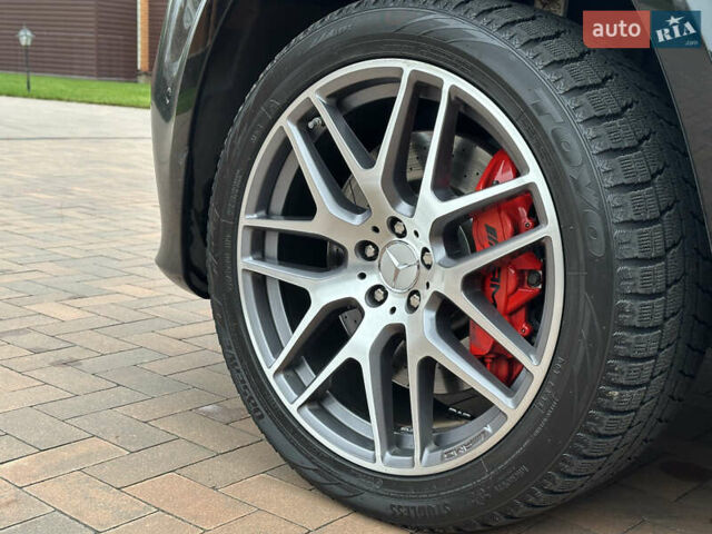 Черный Мерседес ГЛС-Класс, объемом двигателя 5.46 л и пробегом 116 тыс. км за 60000 $, фото 10 на Automoto.ua