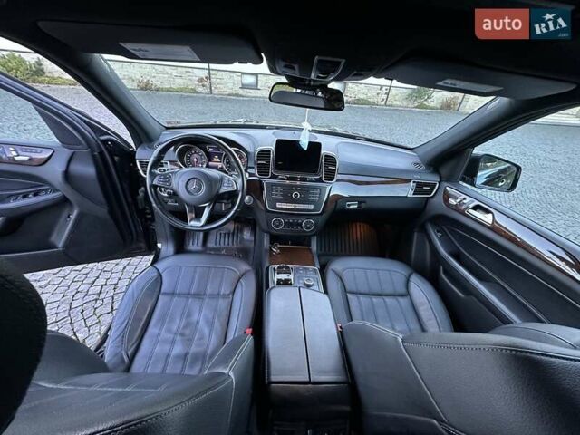 Черный Мерседес ГЛС-Класс, объемом двигателя 3 л и пробегом 123 тыс. км за 30999 $, фото 70 на Automoto.ua