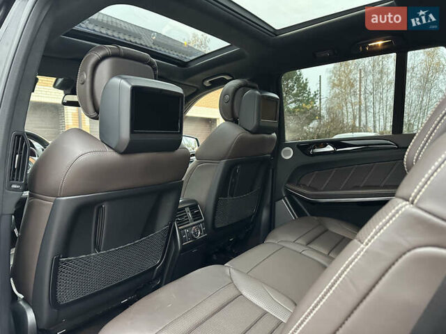 Черный Мерседес ГЛС-Класс, объемом двигателя 5.46 л и пробегом 116 тыс. км за 60000 $, фото 22 на Automoto.ua