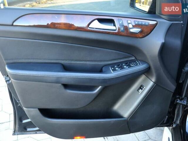 Черный Мерседес ГЛС-Класс, объемом двигателя 3 л и пробегом 77 тыс. км за 29999 $, фото 14 на Automoto.ua