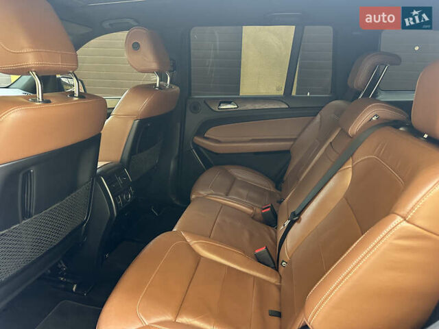 Черный Мерседес ГЛС-Класс, объемом двигателя 2.99 л и пробегом 175 тыс. км за 50500 $, фото 14 на Automoto.ua