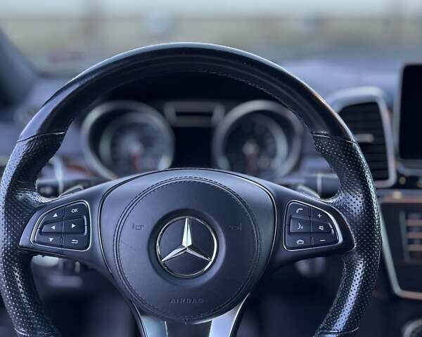 Черный Мерседес ГЛС-Класс, объемом двигателя 3 л и пробегом 123 тыс. км за 30999 $, фото 80 на Automoto.ua