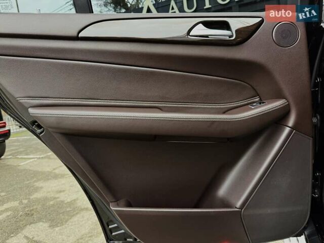 Черный Мерседес ГЛС-Класс, объемом двигателя 2.99 л и пробегом 120 тыс. км за 54999 $, фото 29 на Automoto.ua