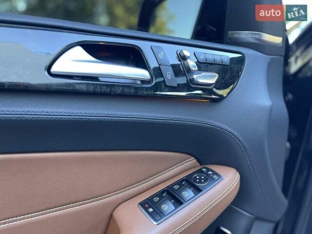 Черный Мерседес ГЛС-Класс, объемом двигателя 2.99 л и пробегом 138 тыс. км за 51800 $, фото 22 на Automoto.ua