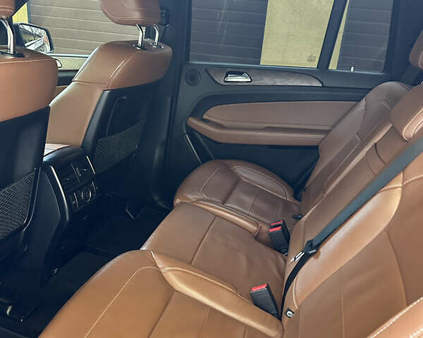 Черный Мерседес ГЛС-Класс, объемом двигателя 2.99 л и пробегом 175 тыс. км за 50500 $, фото 29 на Automoto.ua